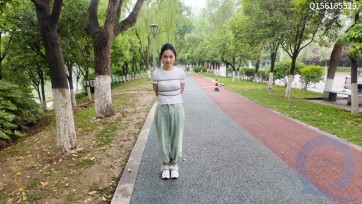 【龙飞绳艺】真刺激 室外训练过程中有人要求合影 吓死了 最后让模特挑战逃脱